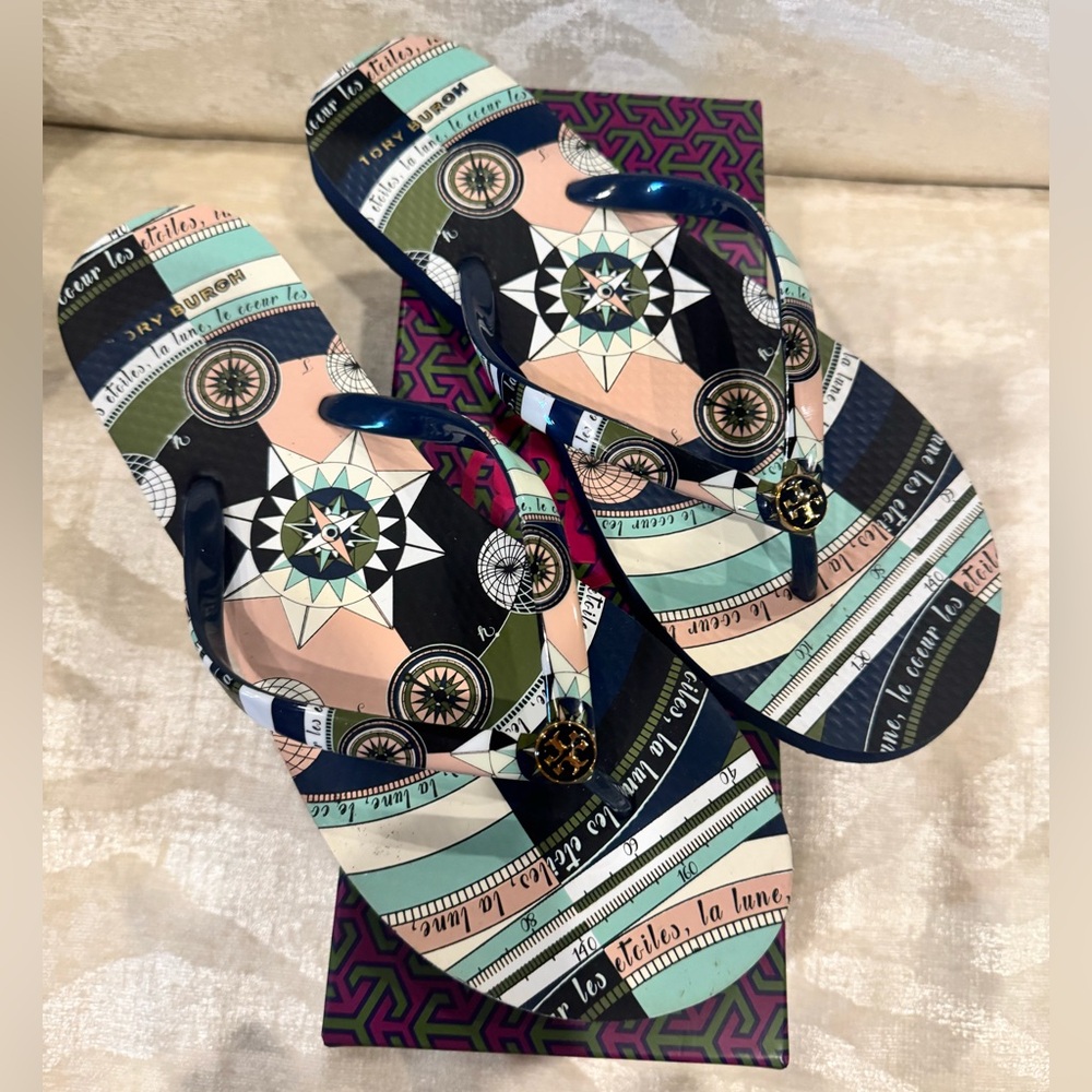 Tory Burch thin flip flop size 9 almost new